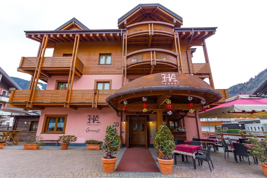 Hotel Arisch Aprica Exterior foto